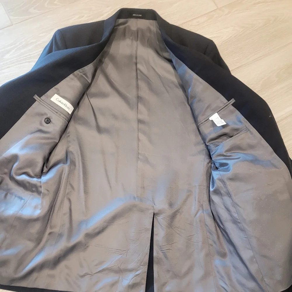 Calvin Klein Men's Pin Stripe Two Button Formal Suit - Picture 6 of 16